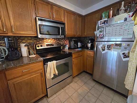 4th image of 234 N 3rd St APT 205