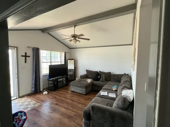 4410 Kemper St, Lubbock, TX 79416
