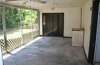 2nd image of 9808 Parsons St