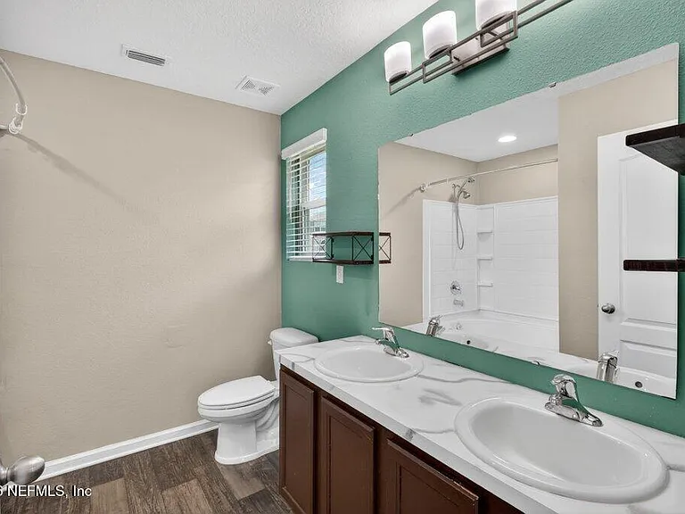 9099 Tahoe Ln — Photo 21