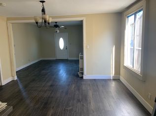 1648 W 105th St, Los Angeles, CA 90047