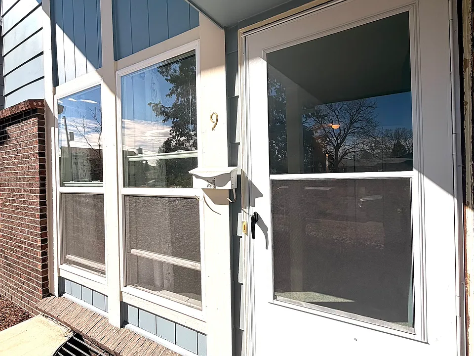 Front door with a wind door