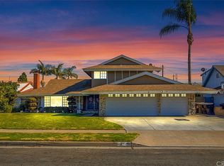 612 S Vicki Ln, Anaheim, CA 92804