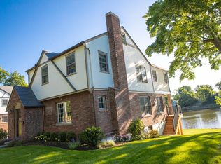 40 Strickland Rd, Cos Cob, CT 06807