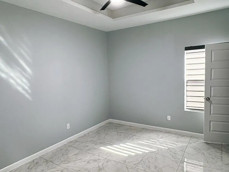 1000 N Abbey Ave #4 — Photo 15