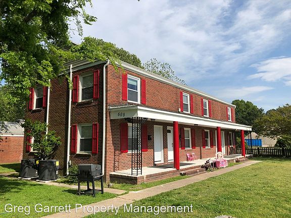 2nd image of 608 Brooke St APT D