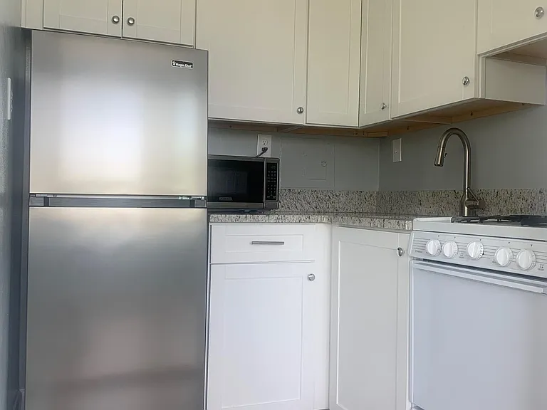 6631 Wakefield Dr — Photo 8