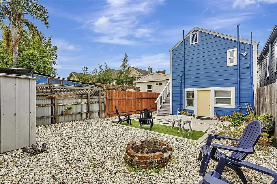 340 Peralta St — Photo 3