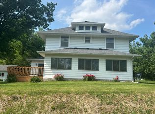 6710 Center St, Ira, IA 50127