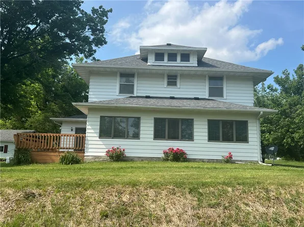 6710 Center St, Ira, IA 50127