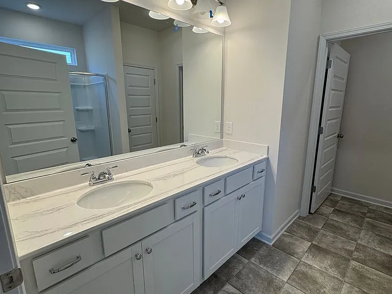 13 Whistling Oaks Dr — Photo 13