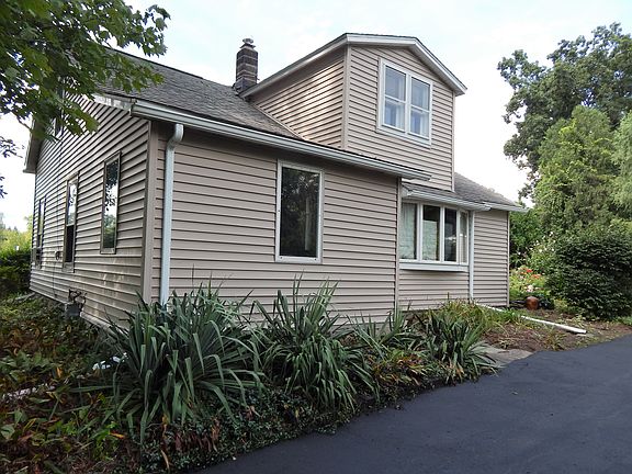 Office, Dining from driveway