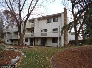 5526 W Bavarian Pass NE, Fridley, MN 55432