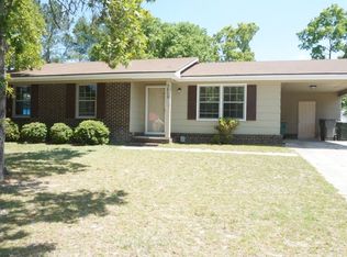 5802 Richfield Ave, Hope Mills, NC 28348