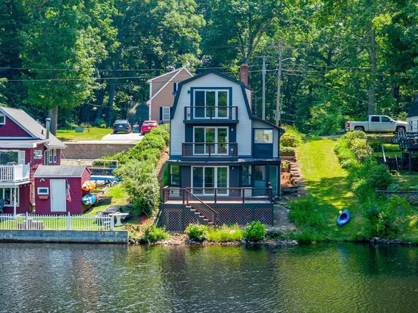 51 Cranberry Meadow Shore Rd, Charlton, MA 01507