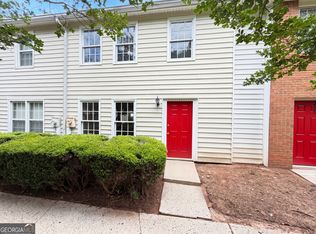237 Chads Ford Way, Roswell, GA 30076