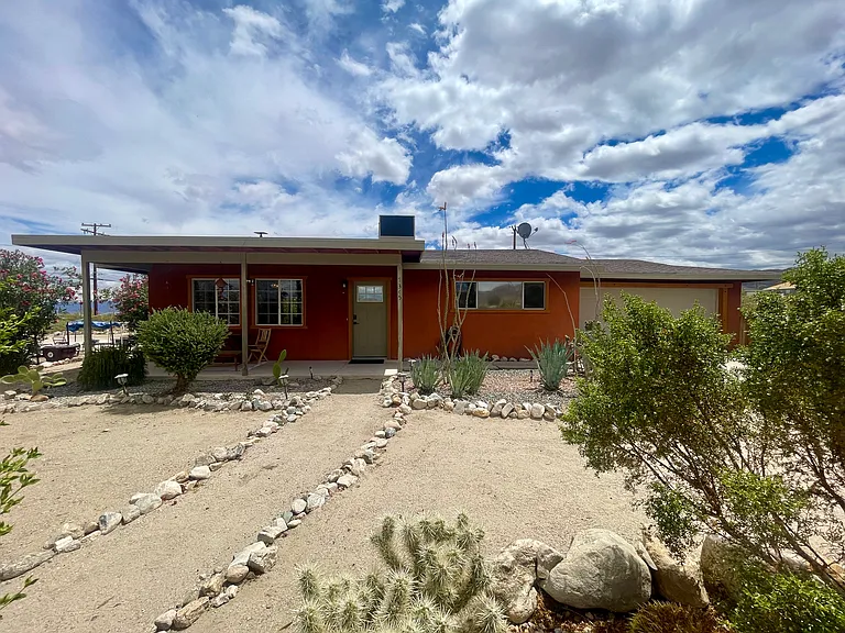 7345 Maude Adams Ave #FURNISHED — Photo 6