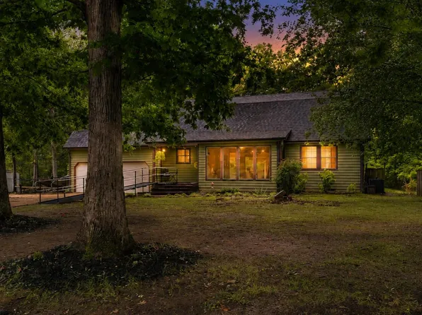 9814 Miller Country Rd, Soddy Daisy, TN 37379