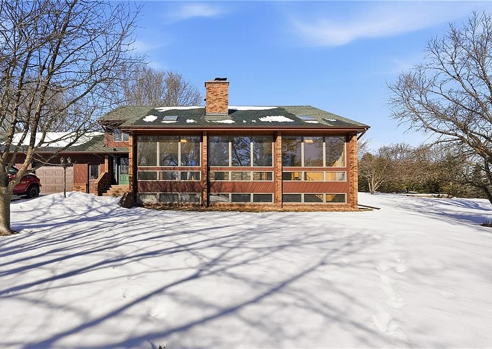 1st image of 1409 West Marshall Street