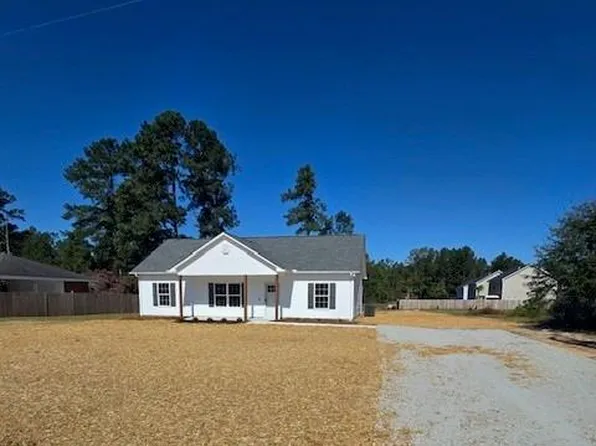 706 W Godfrey St, Pageland, SC 29728