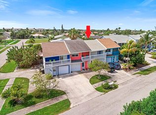 649 Beachcomber Ln APT B, Fort Pierce, FL 34949