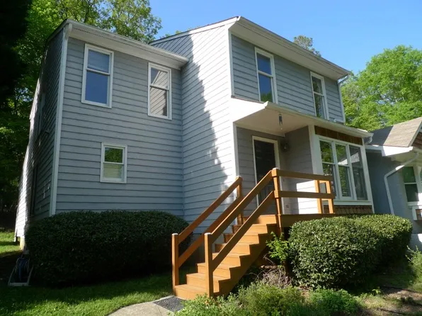 101 Thomas Ln APT D1, Carrboro, NC 27510