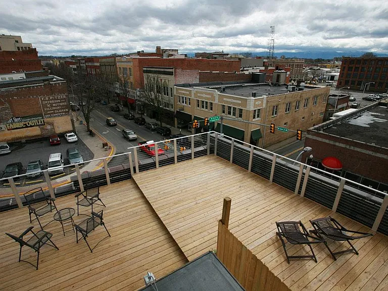 701 State St #203 — Photo 8