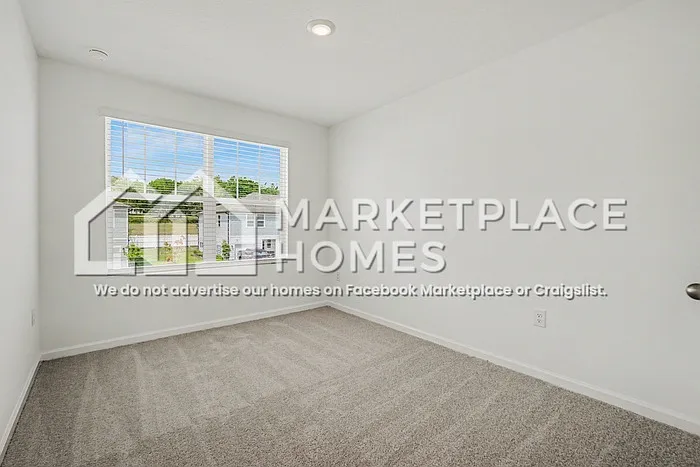 11890 Sylvia St — Photo 19