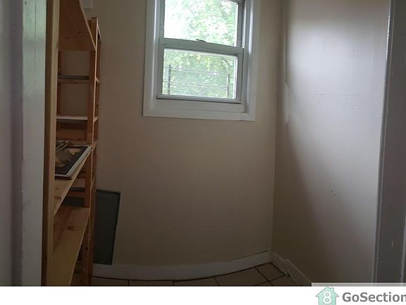 4th image of 12 Laforge Pl Floor 2