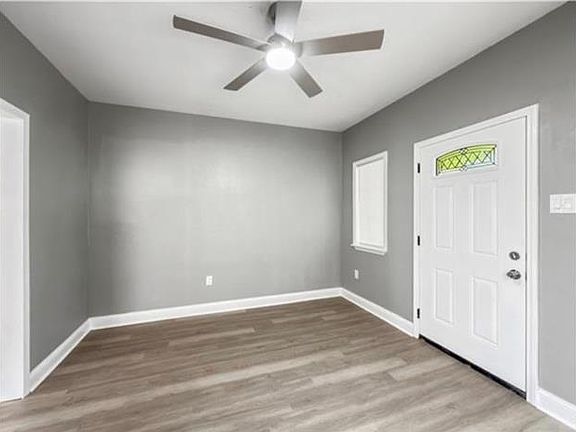 3rd image of 3713 Louisiana Avenue Pkwy