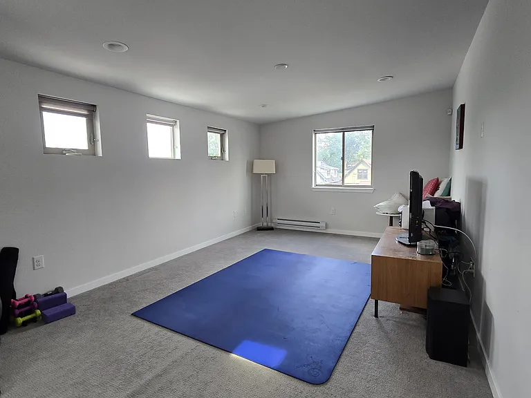 Currently used as a gym with Lululemon Mirror subscription - open to suggestions!