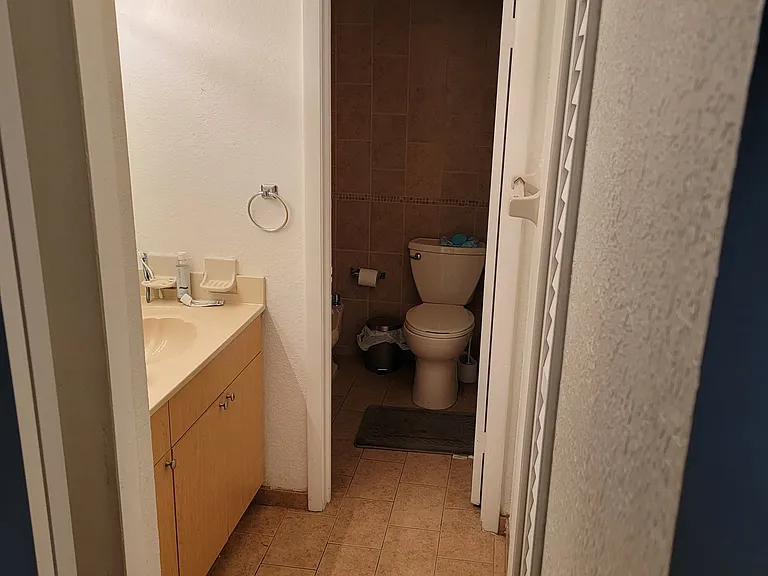 8425 NW 8th St #306 — Photo 10