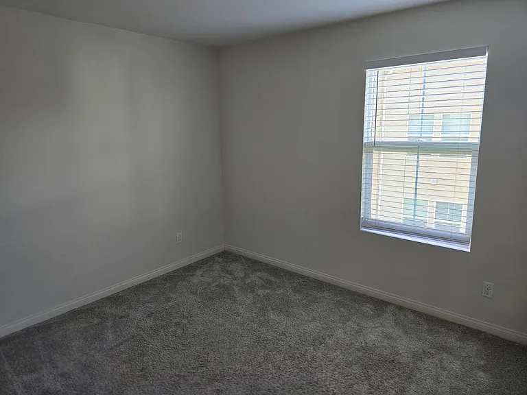 354 Fitzpatrick Rd #103 — Photo 19