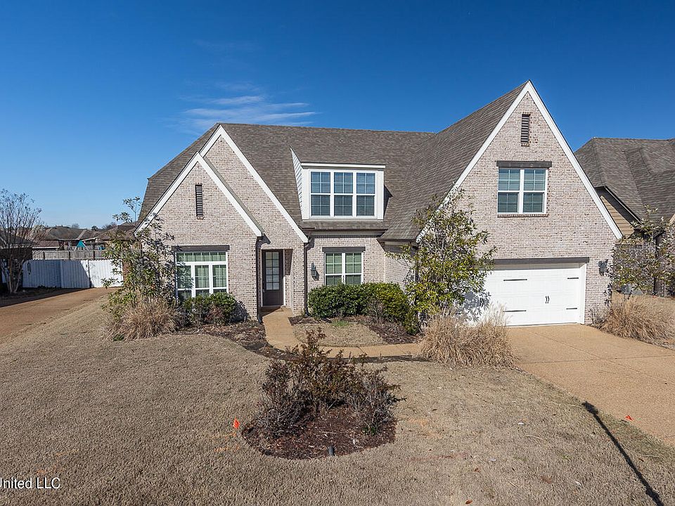 1st image of 4145 Clermont Dr