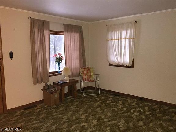 5th image of 2022 Hoge Ave