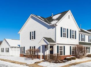 731 Pondview Dr, Grove City, OH