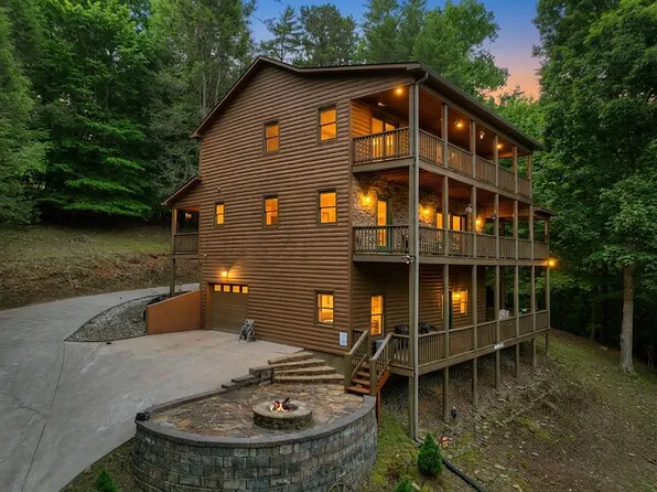 603 Ashley Dr, Ellijay, GA 30540