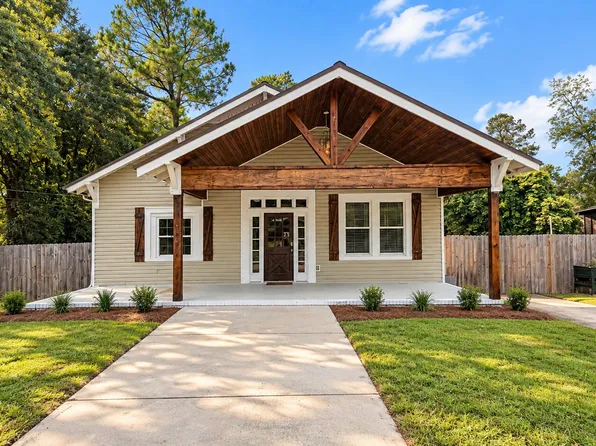 417 Harvey St, Millen, GA 30442