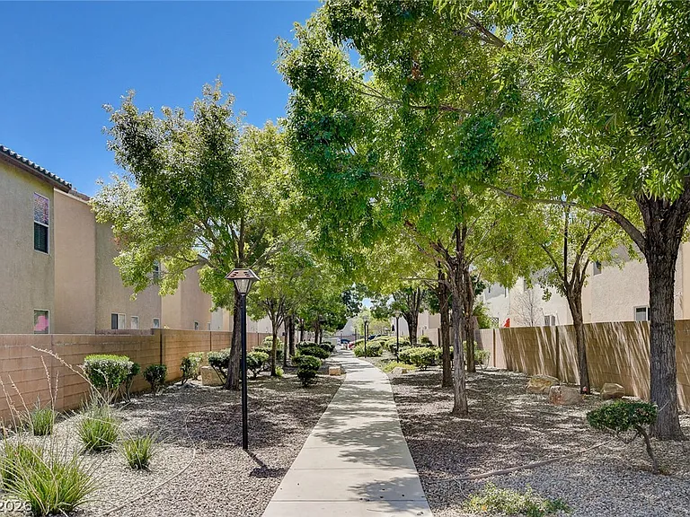 4208 Perfect Drift St — Photo 48