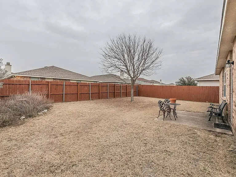 4028 Irish Setter Dr — Photo 16