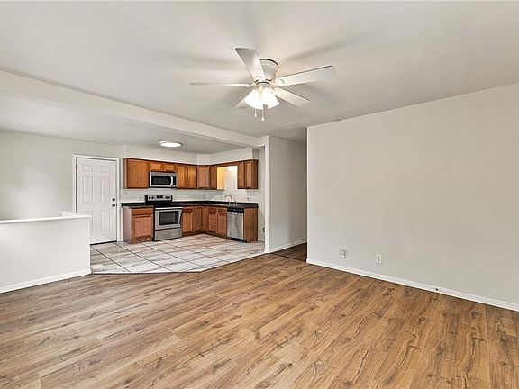 5th image of 5138 N Corrington Ave