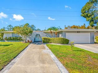 1862 Del Robles Dr, Clearwater, FL 33764