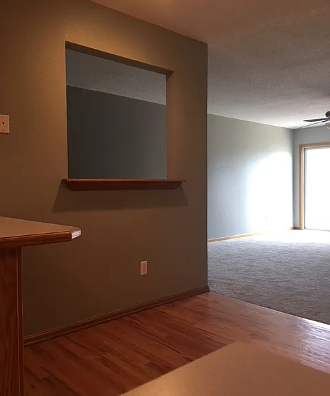 1883 Kingbird Ct — Photo 3
