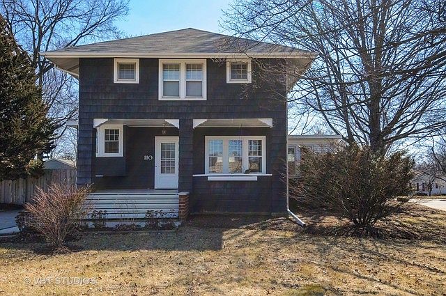 1st image of 110 Oak St