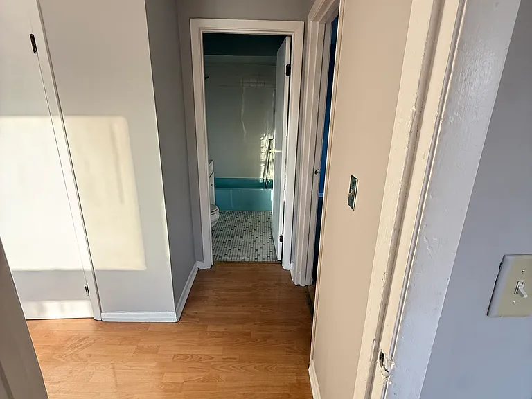 4337 Prescott Ave #2C — Photo 8
