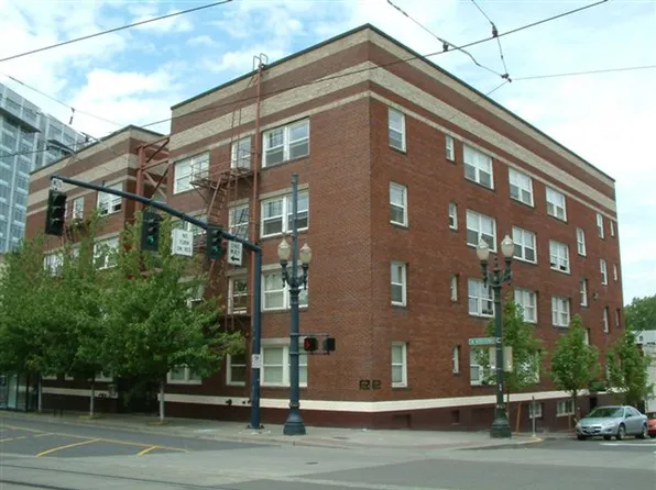 The Winston Apartments