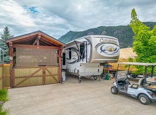 1383 Silver Sands Rd, Sicamous, BC V0E2V4