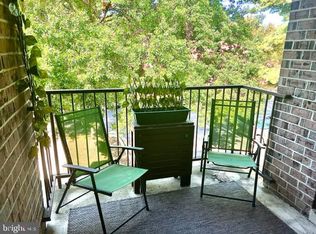 15 Silverwood Cir APT 12, Annapolis, MD 21403