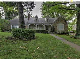 5501 Neosho Ln, Mission, KS 66205