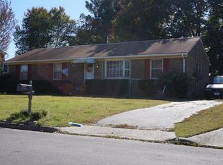 1103 Duke Of Gloucester St, Colonial Heights, VA 23834